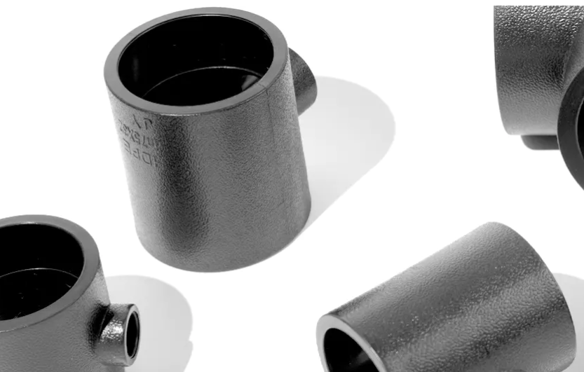 2022カタールFIFAワールドカップテントホテルの給水プロジェクト：パイプ選択分析